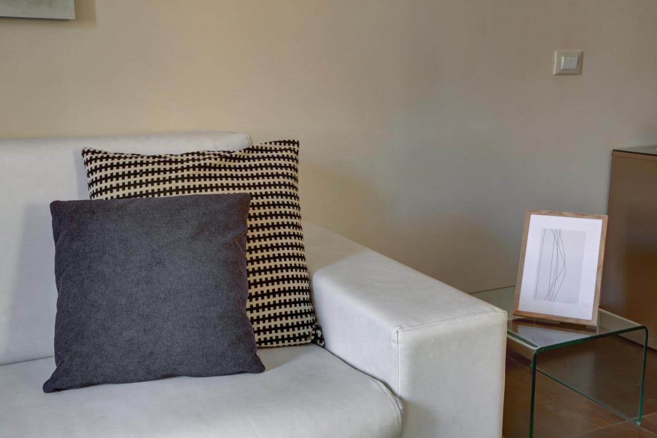 Colosseo Gardens - My Extra Home โรม ภายนอก รูปภาพ
