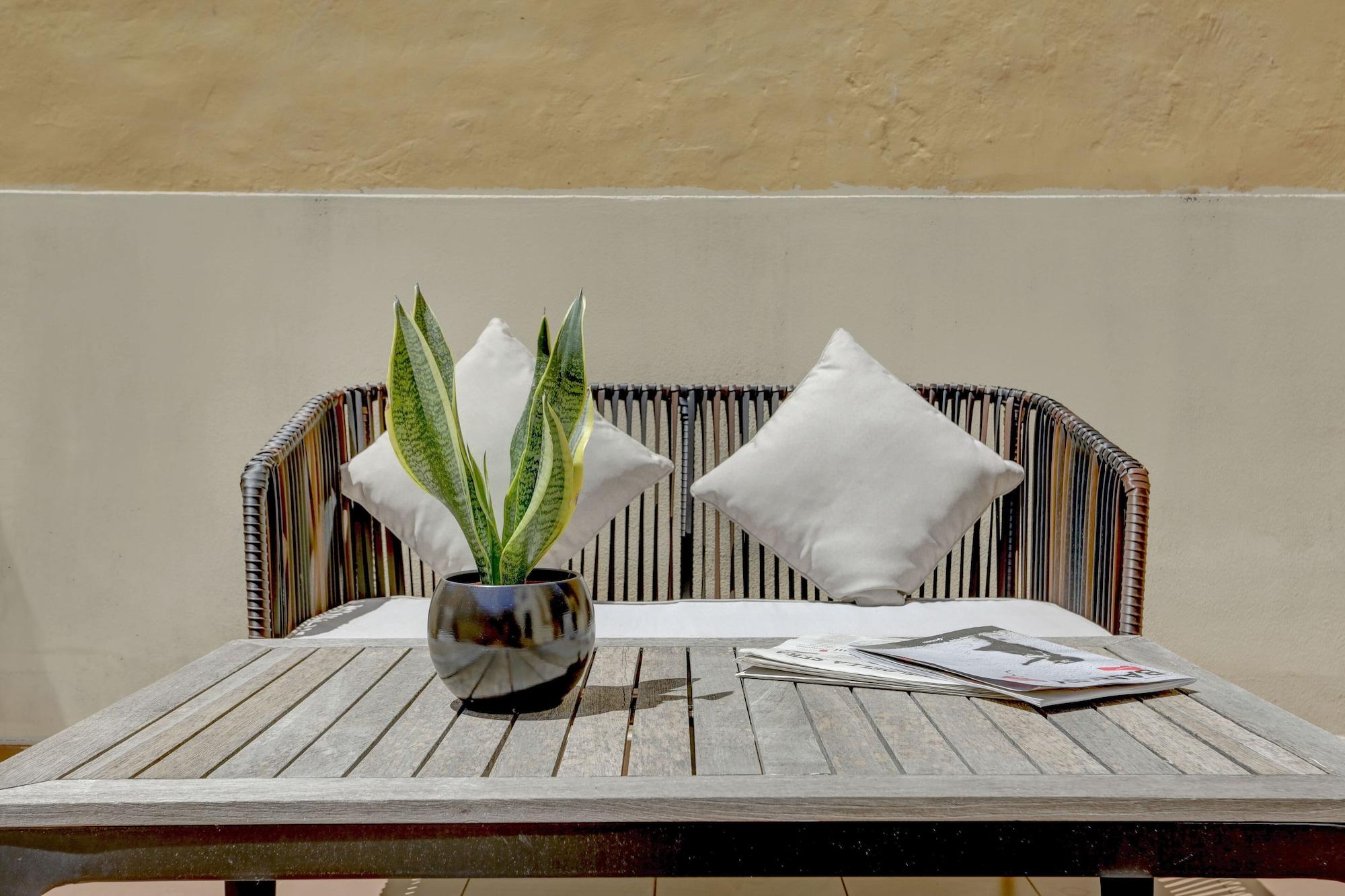 Colosseo Gardens - My Extra Home โรม ภายนอก รูปภาพ